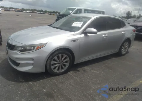 2017 Kia Optima Lx z USA, uszkodzony, nr VIN 5XXGT4L33HG129265